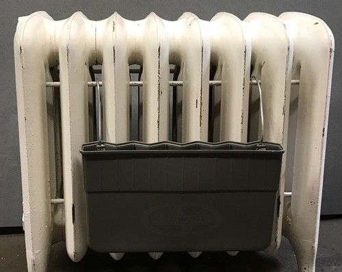 Image of Snow Joe Radiator Humidifier Pan with Hooks - SJ209